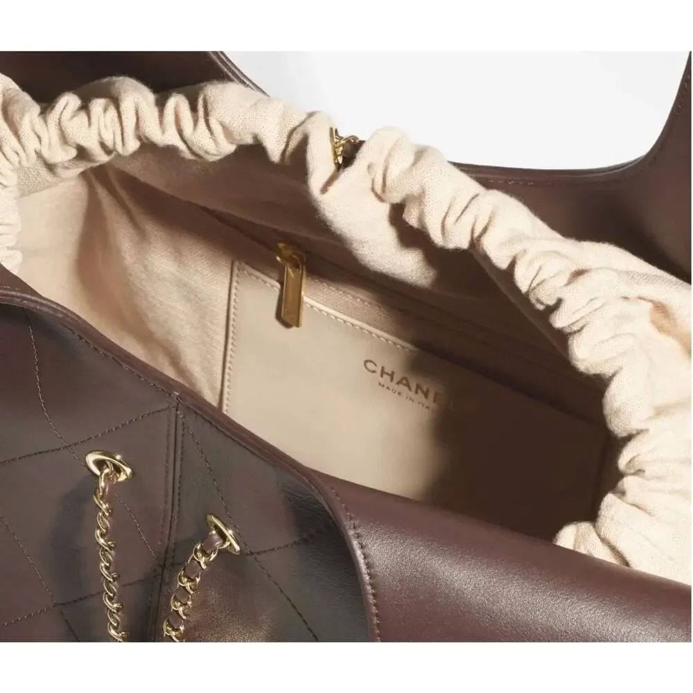 Maxi Shopping Bag Calfskin & Gold Tone Metal Dark Brown